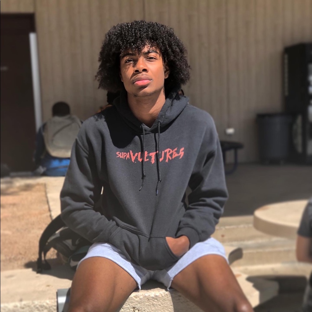 Meet your Posher, Derwin